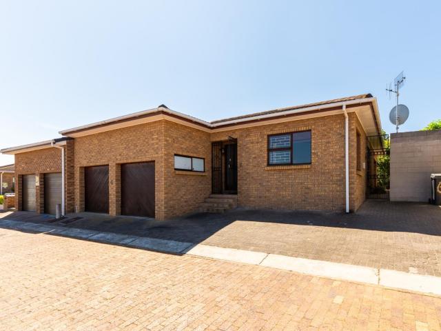 House for rent in Somerset West, City of Cape Town