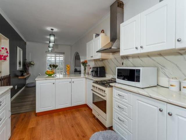 House for sale in Cape Town, Western Cape
