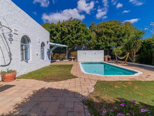 House for sale in Cape Town, Western Cape