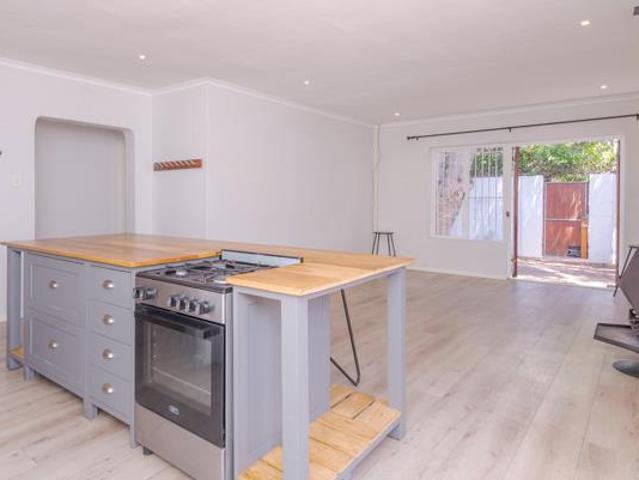 House for sale in Cape Town, Western Cape