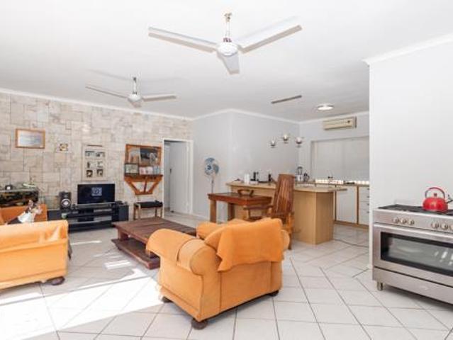 House for sale in Cape Town, Western Cape