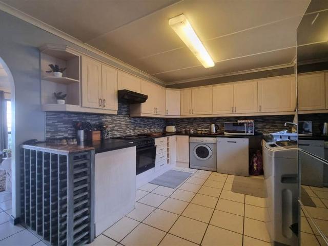 House for sale in Seaview, Kwazulu-natal