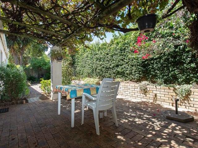 House for sale in Cape Town, Western Cape