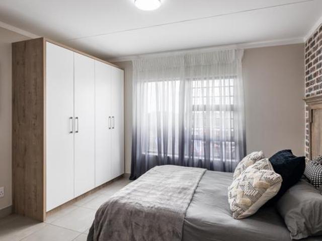 House for rent in Waterkloof, Gauteng