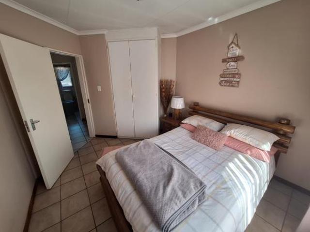 House for rent in Waterkloof, Gauteng