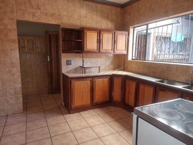 House for sale in Waterkloof, Gauteng