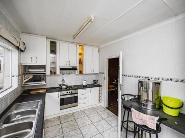 House for sale in Amatola View, Bhisho