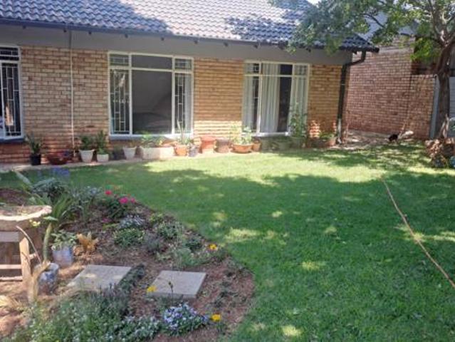 House for sale in Klerksdorp, Matlosana Local Municipality