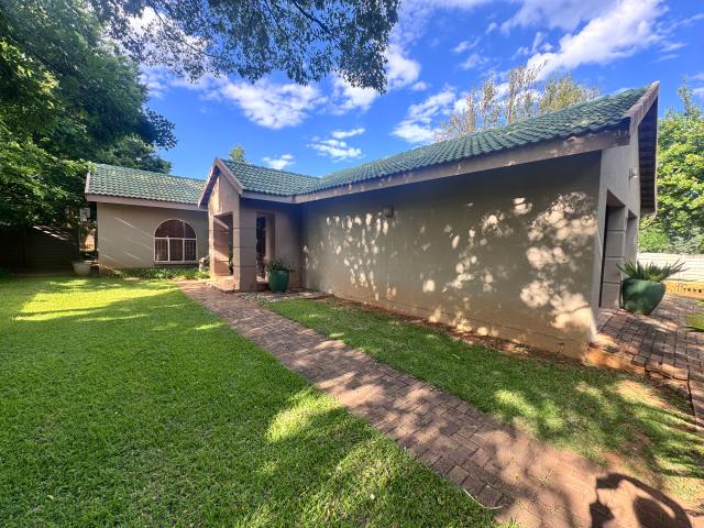 House for sale in Klerksdorp, Matlosana Local Municipality