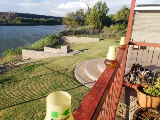 House for sale in Douglas, Northern Cape