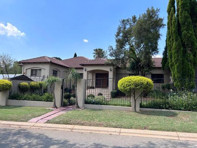 House for rent in Vosloorus, Gauteng