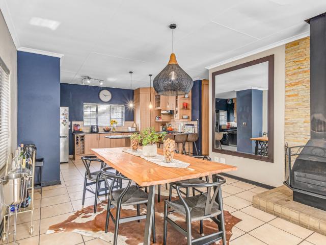 House for sale in Sandton, Douglasdale