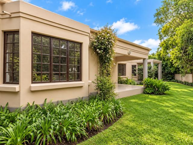 House for rent in Sandton, City of Johannesburg Metropolitan Municipality