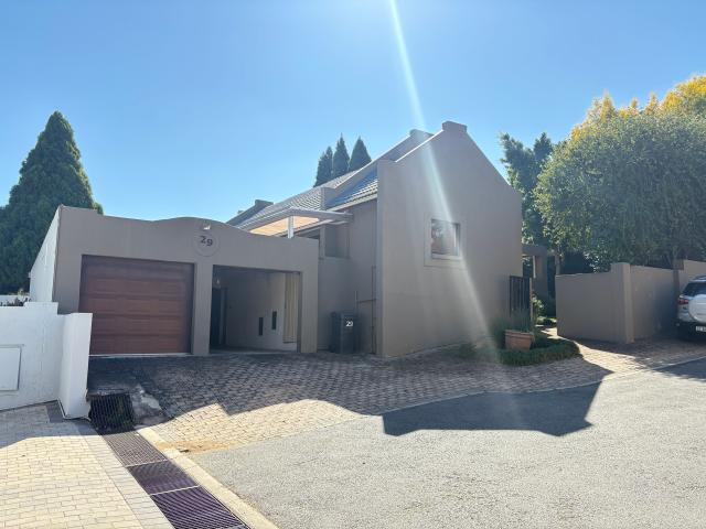 House for sale in Sandton, Douglasdale
