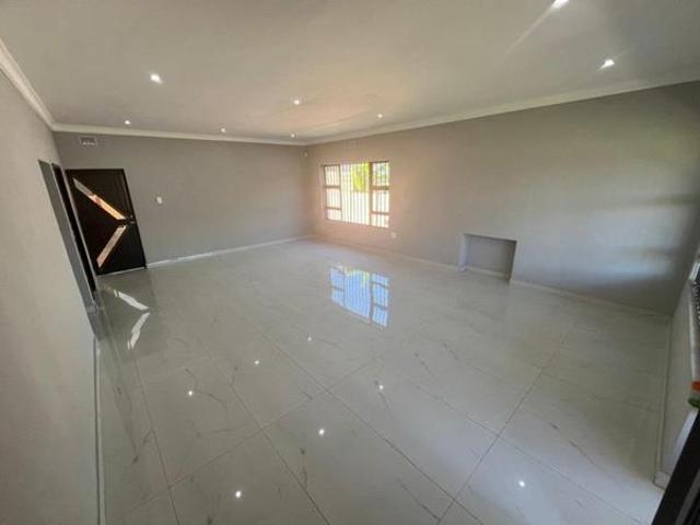 House for sale in Dundee, Kwazulu-natal