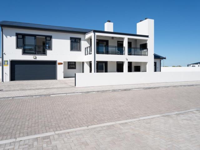 House for sale in West Coast, Dwarskersbos