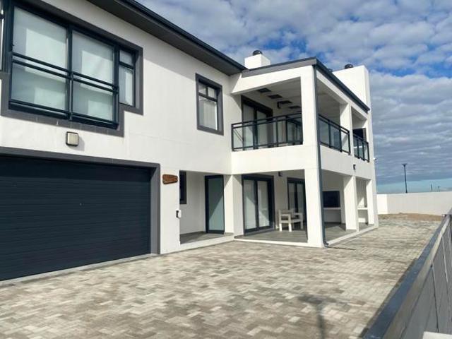 House for sale in Western Cape