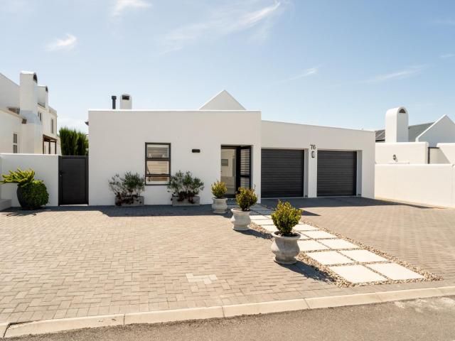 House for sale in Dwarskersbos, Bergrivier Local Municipality