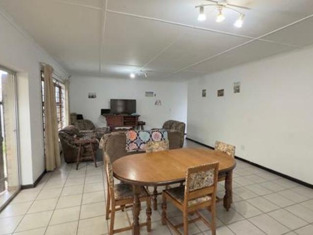 House for rent in Bushmans River Mouth, Eastern Cape