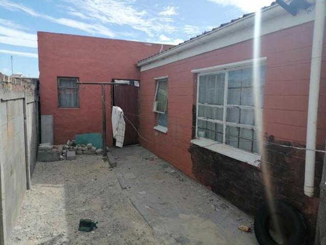 House for sale in Cape Town, Western Cape
