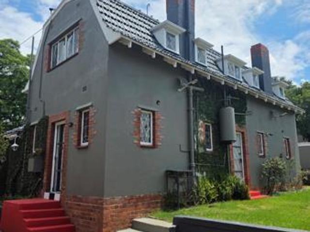 House for rent in Waterkloof, Gauteng