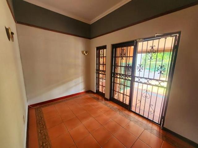 House for rent in Waterkloof, Gauteng