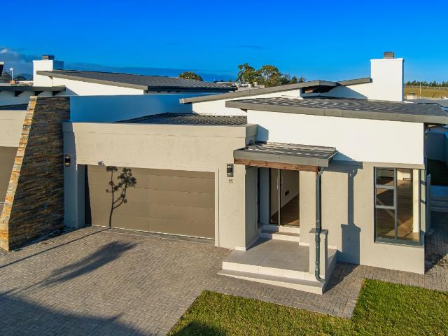 House for sale in Groot Brak Rivier, Western Cape