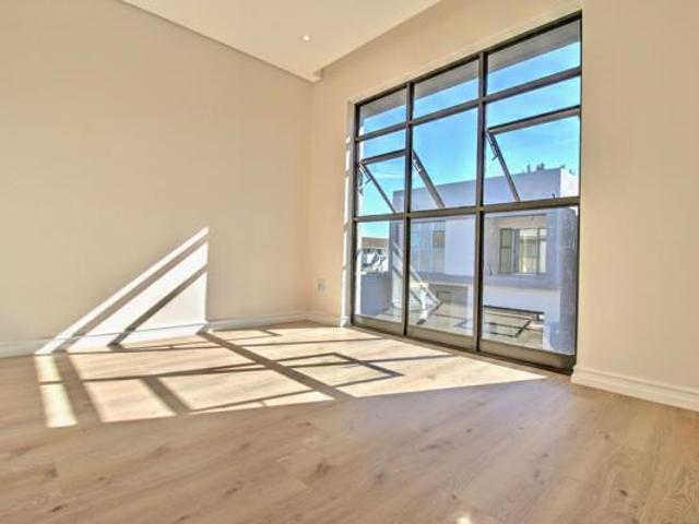 House for sale in Cape Town, Western Cape