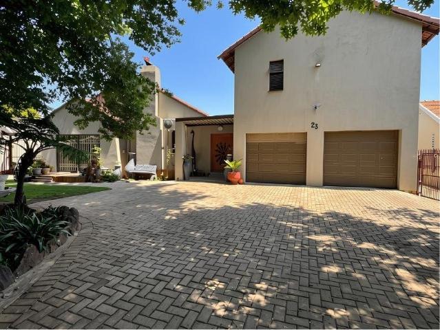House for sale in Kempton Park, City of Ekurhuleni Metropolitan Municipality