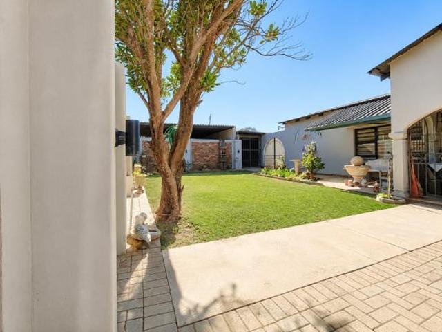 House for sale in Dr Kenneth Kaunda, North West