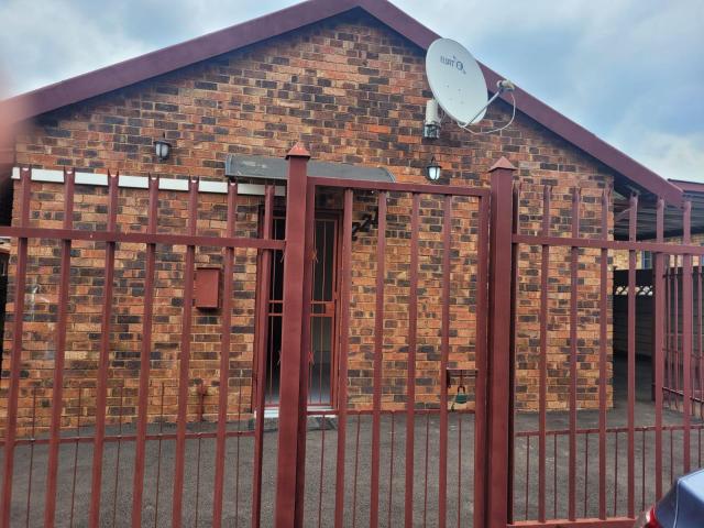 House for sale in Waterkloof, Gauteng