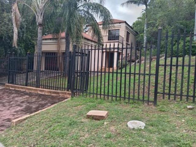 House for sale in Hartbeespoort Dam Nature Reserve, North West
