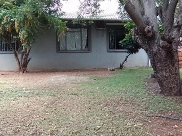 House for sale in Hartbeespoort Dam Nature Reserve, North West