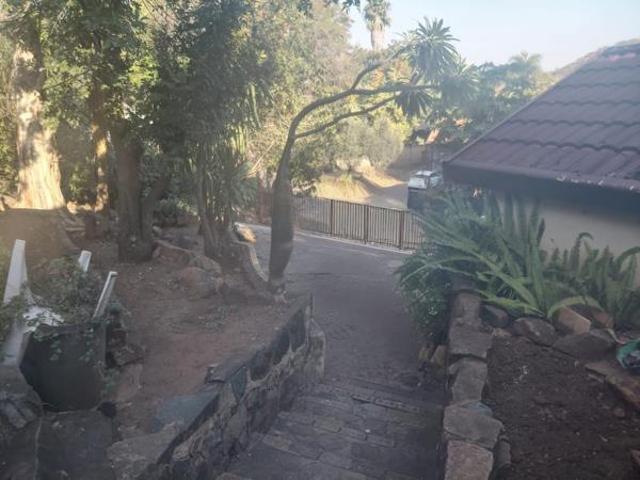 House for sale in Hartbeespoort Dam Nature Reserve, North West