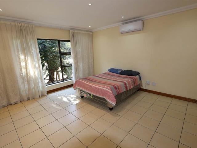 House for sale in Hartbeespoort Dam Nature Reserve, North West