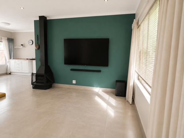 House for rent in Waterkloof, Gauteng