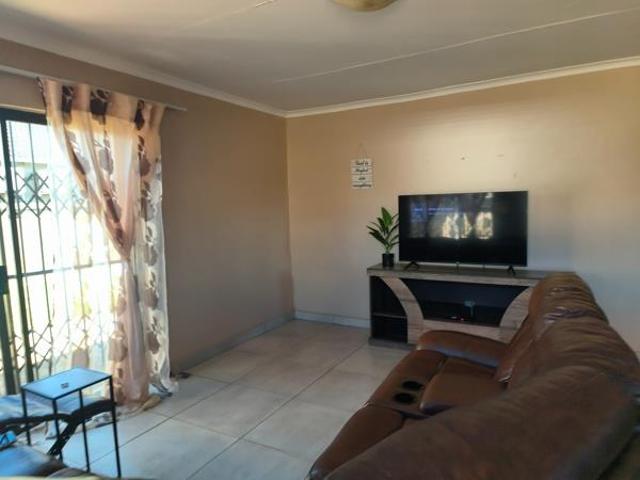 House for sale in Dr Kenneth Kaunda, North West