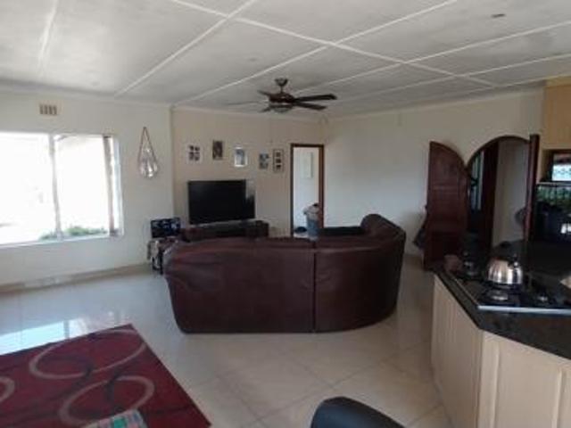 House for sale in Ugu District Municipality, Kwazulu-natal