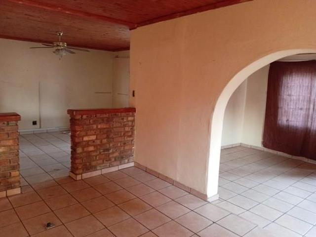 House for sale in eMalahleni, Emalahleni Local Municipality