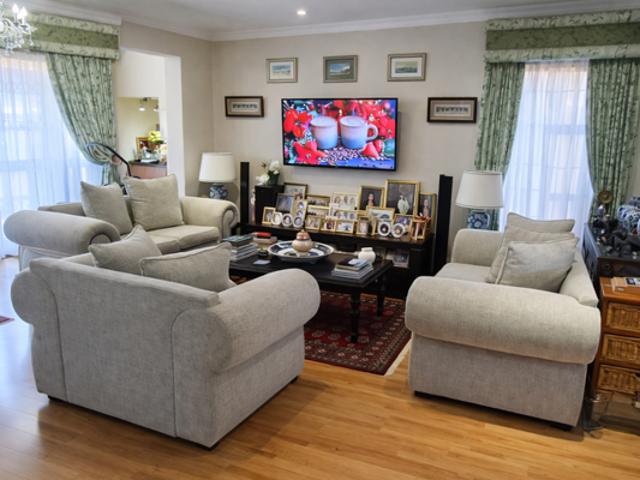 House for rent in Waterkloof, Gauteng