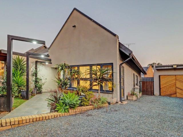 House for sale in Waterkloof, Gauteng