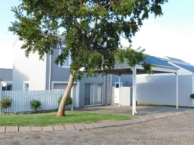 House for sale in Waterkloof, Gauteng