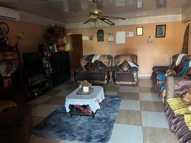 House for sale in UMhlathuze Municipality, Kwazulu-natal