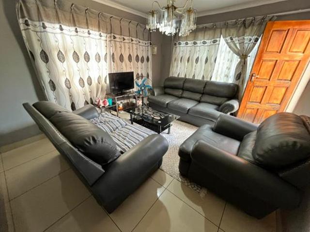 House for sale in UMhlathuze Municipality, Kwazulu-natal