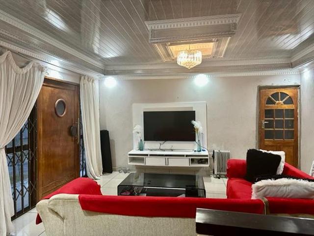 House for sale in UMhlathuze Municipality, Kwazulu-natal