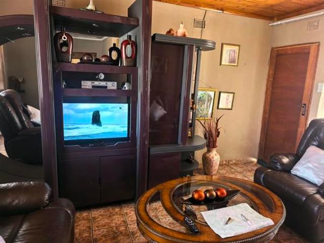 House for sale in UMhlathuze Municipality, Kwazulu-natal