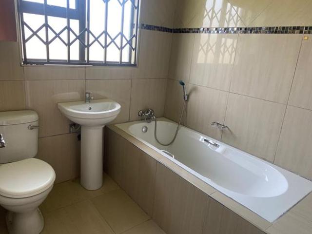 House for sale in UMhlathuze Municipality, Kwazulu-natal