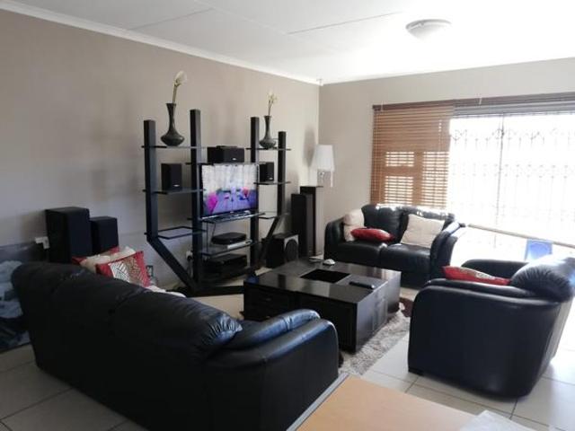 House for rent in Secunda, Govan Mbeki