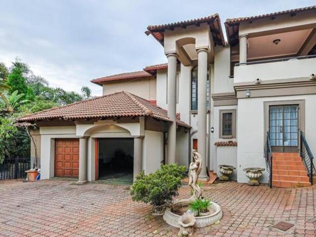 House for rent in Waterkloof, Gauteng