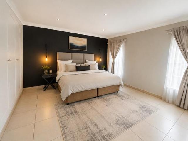 House for rent in Waterkloof, Gauteng